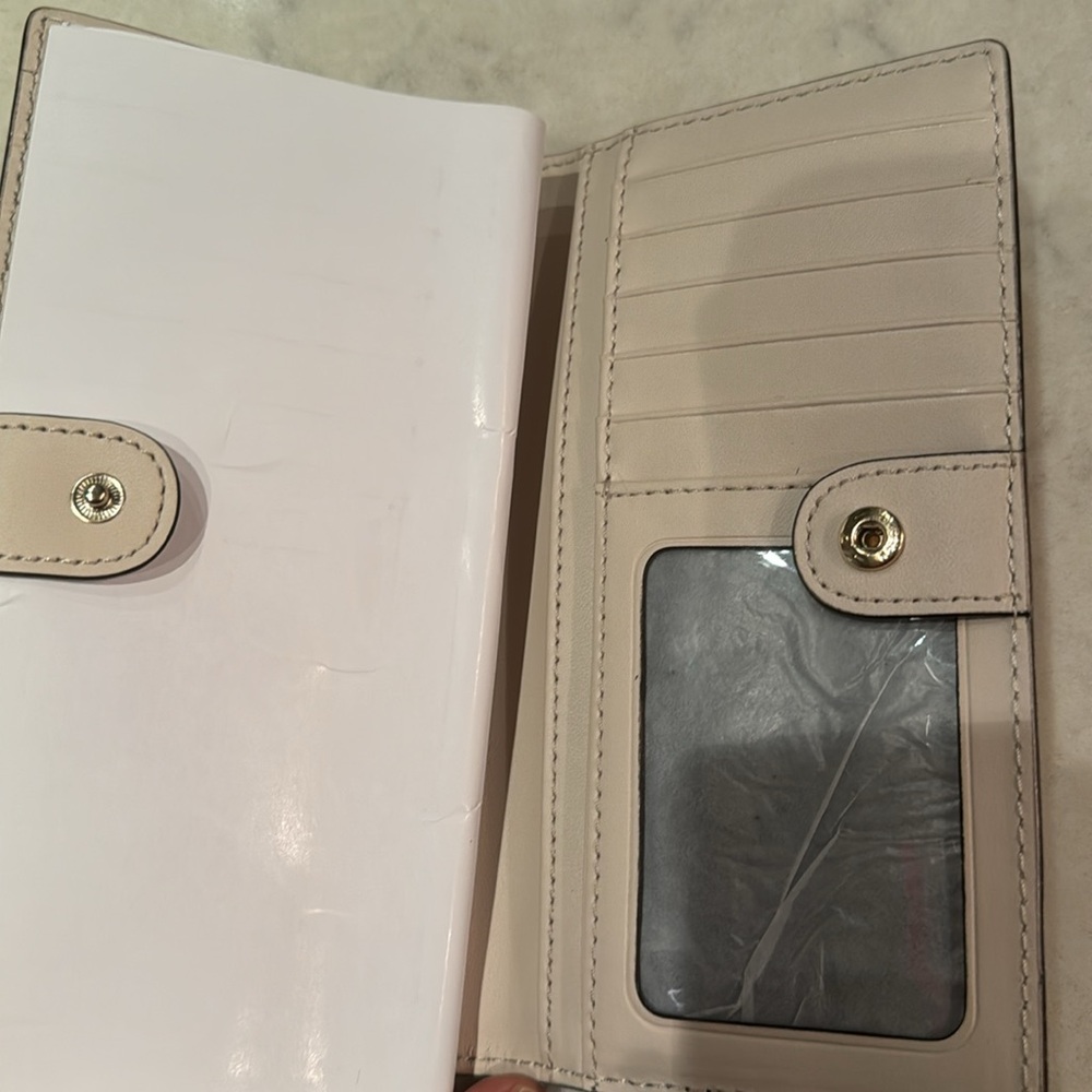 NWT Kate Spade New York Women's Bay Street Stacy Leather Long Wallet - Picture 7 of 8